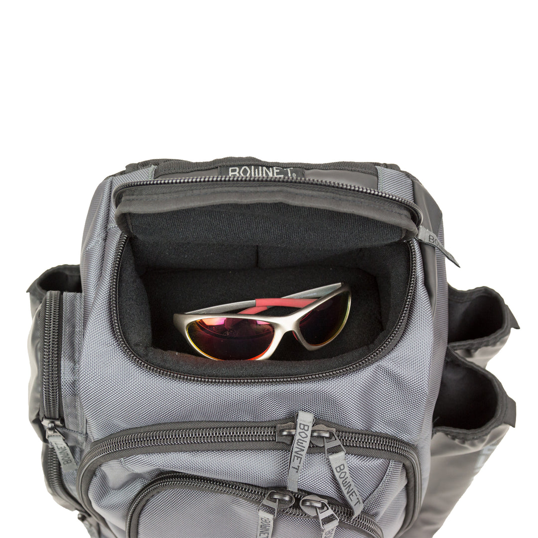 bownet commando coaches backpack Baseball Bat - Sports Equipment Bag for Baseball and Softball, Holds 3 Full-Size Bats, Cleats, Balls, Coaching Gear and Accessories with Comfortable Padded Straps High School and Collegiate Players who need the bat pack that can hold it all Commando Bat Pack Player's Backpack
